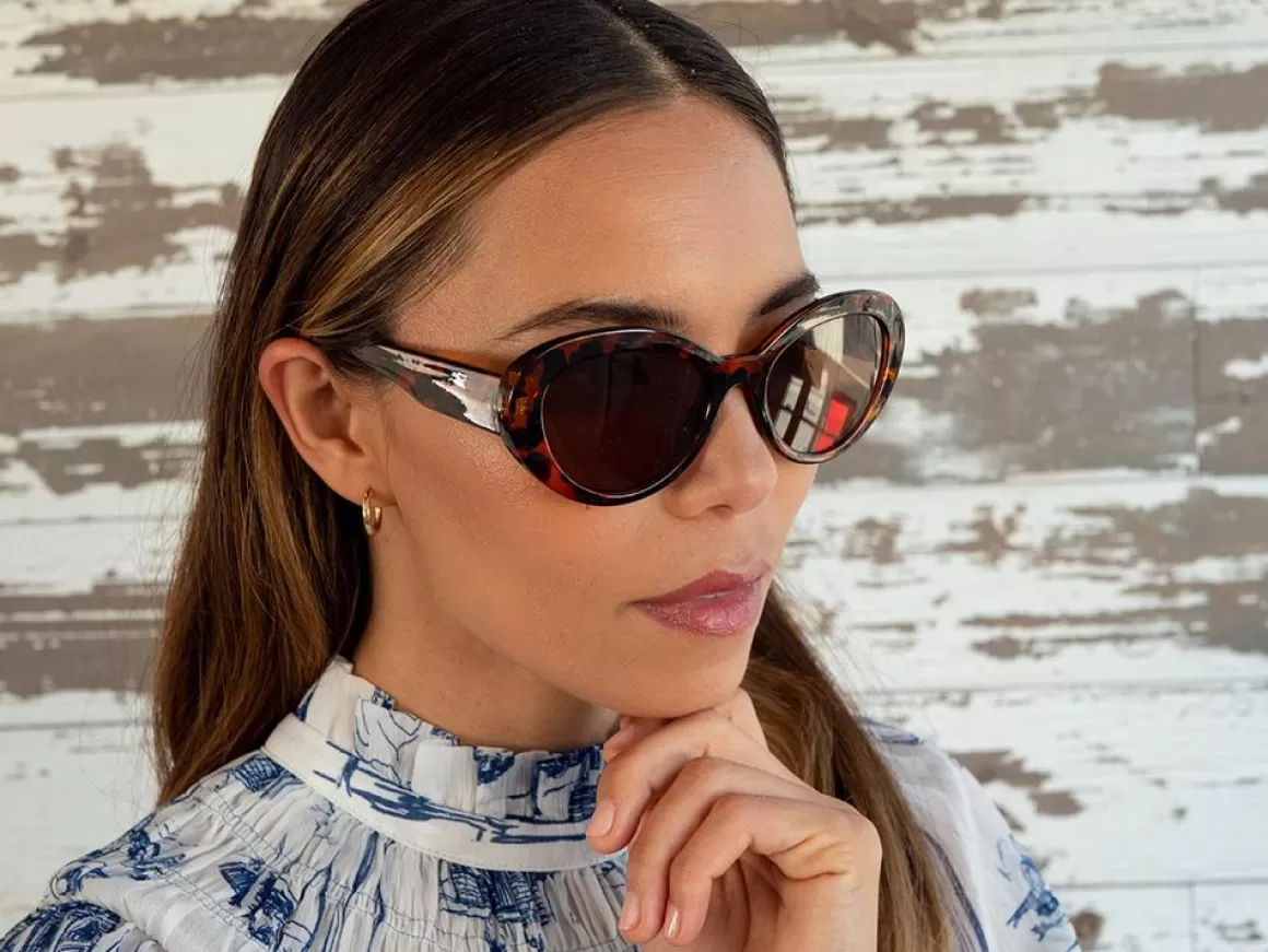 Women AJ Morgan Eyewear Classy Cat
