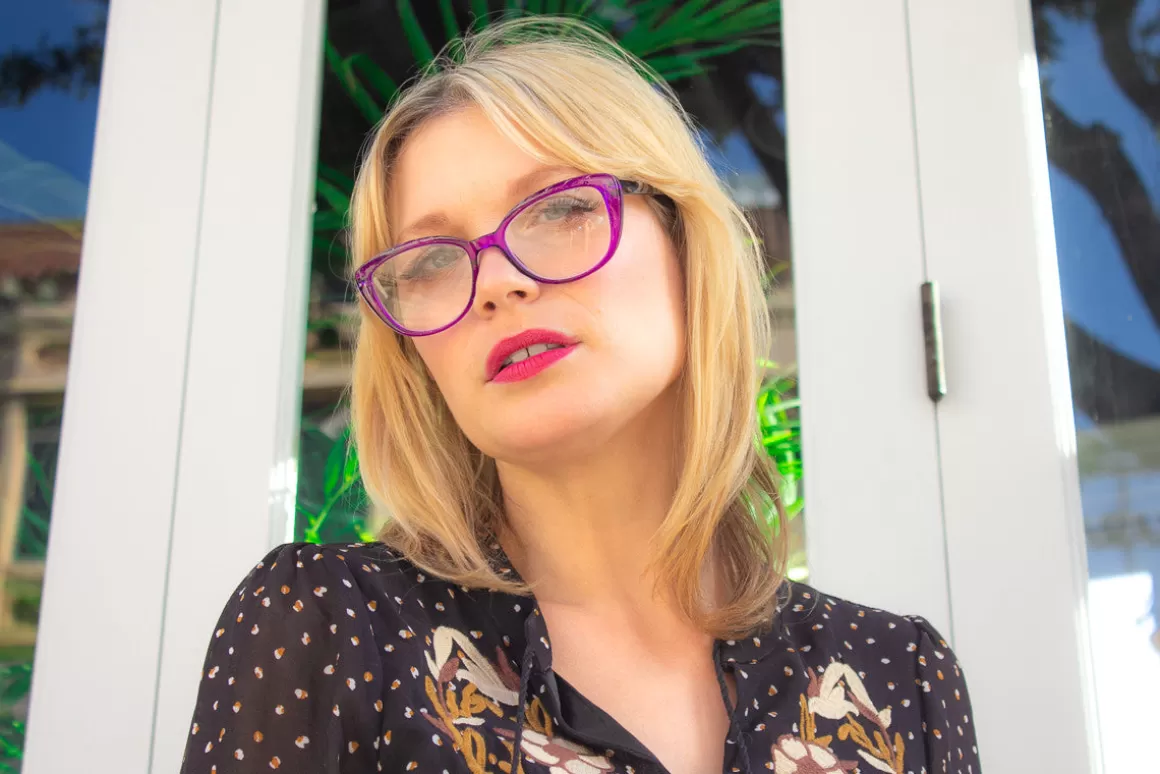 Women AJ Morgan Eyewear Cuddly