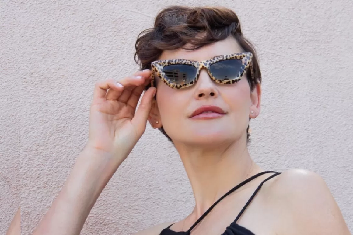 Women AJ Morgan Eyewear Heat