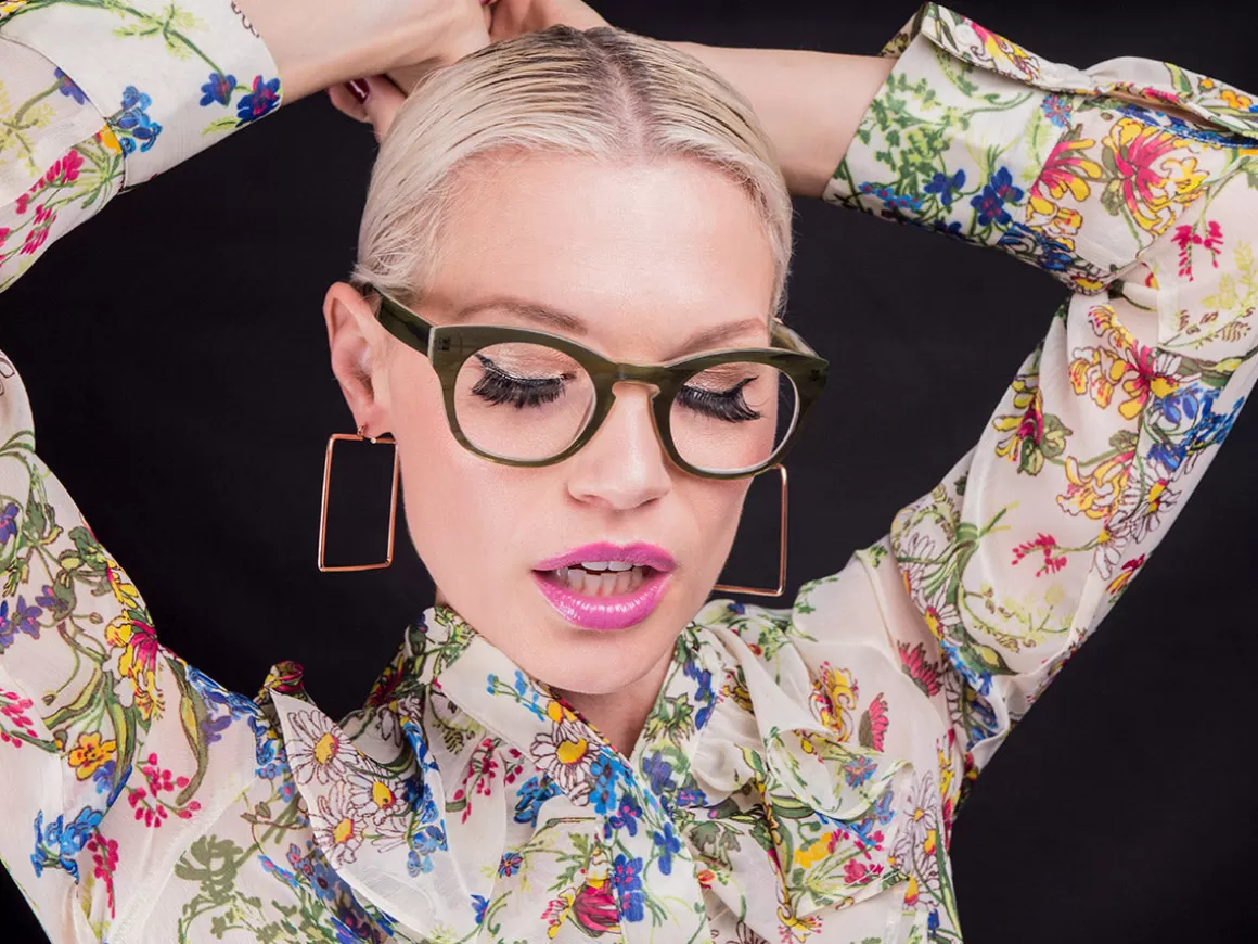 Women AJ Morgan Eyewear Satisfied