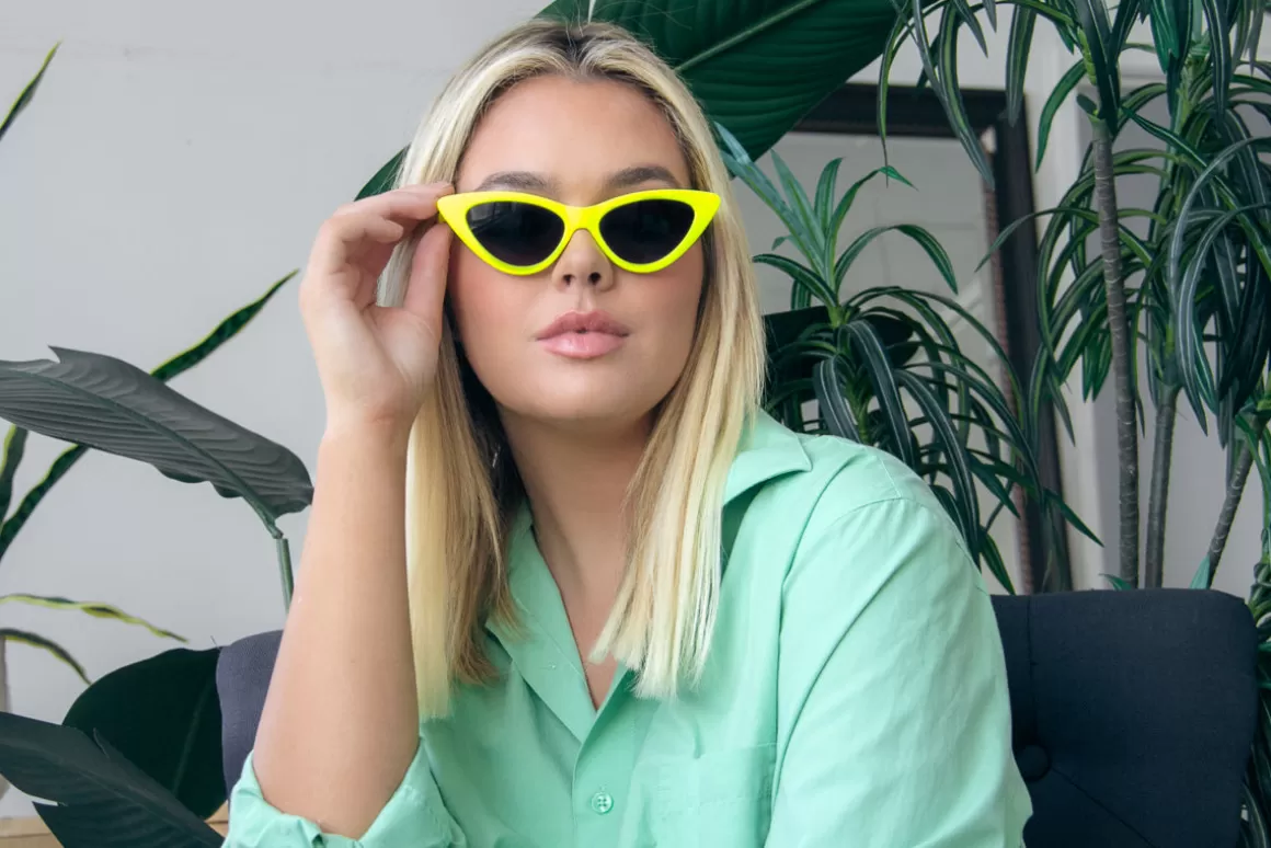 Women AJ Morgan Eyewear Shaker